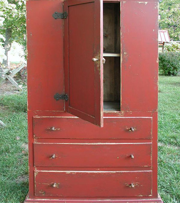 The Towne Hill Shaker Wardrobe